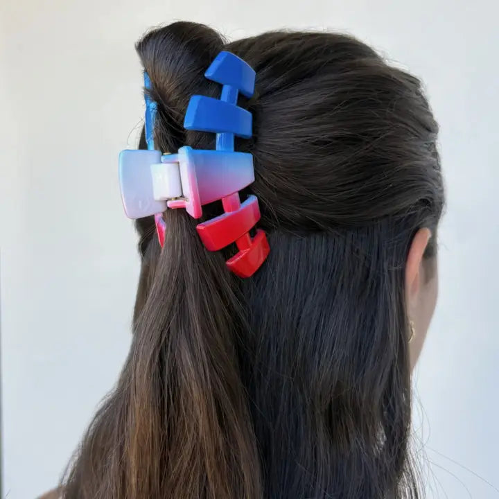 Medium Classic Hair Clip - Miss Americana