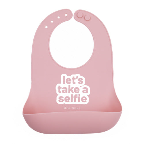 Wonder Bib - Lets Take A Selfie