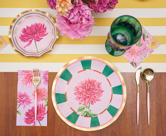 Wavy Dessert Plate - Dahlia Garden